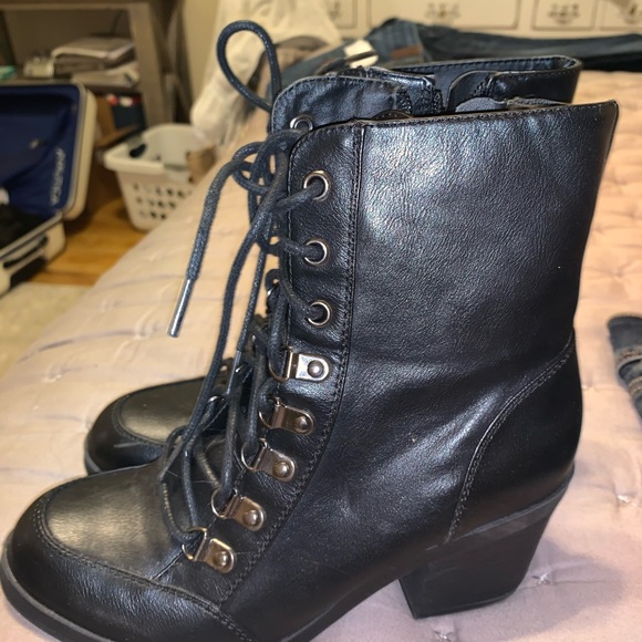 Black Guess military boots - Picture 2 of 4